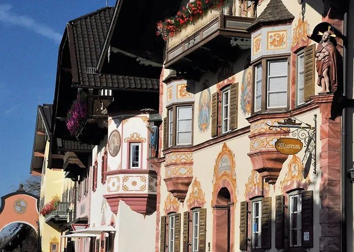 Tatil Evi Architektenhaus Reischl Mit Sauna Neubeuern